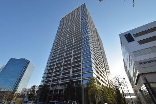 Exterior of Global Front Tower
