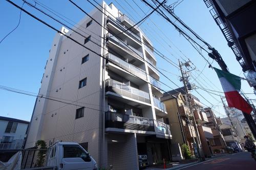 Exterior of Frecia Nakameguro