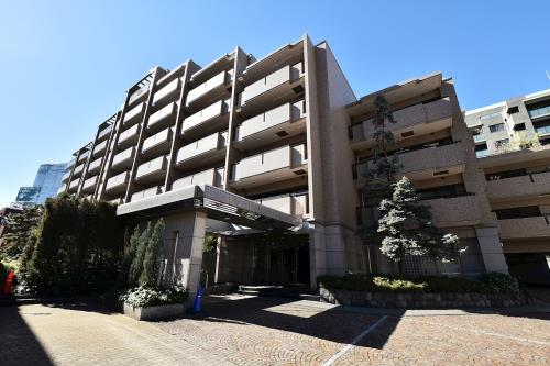 Exterior of Parkhouse Roppongi  Azabu-mikawadai