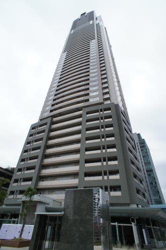 Exterior of La Tour Shiodome