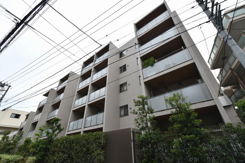 Exterior of Open Residencia Omotesando est