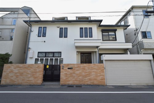 Exterior of Todoroki 7-chome House